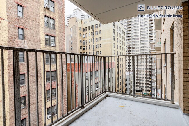 50 W 97th St unit FL12-ID1835, New York, NY 10025 - photo 4
