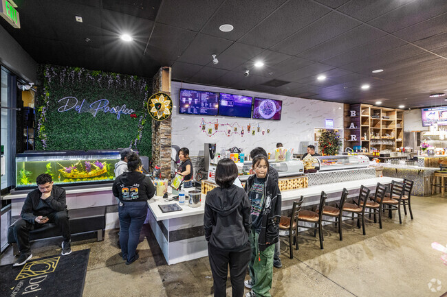 Del Pacifico in Contra Loma serves a mix of Mexican seafood and sushi.