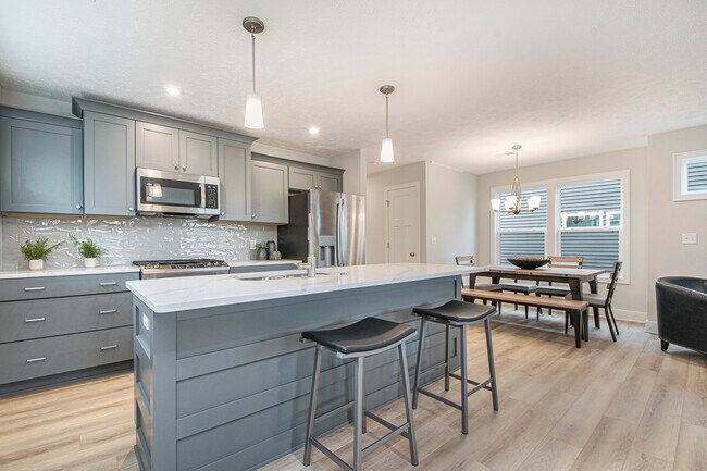 1760 Julienne Ct SW unit 38120760, Byron Center, MI 49315 - photo 7