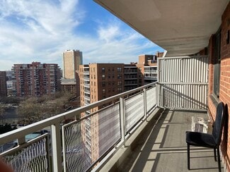 6125 98th St Unit 1L, Rego Park, NY 11374