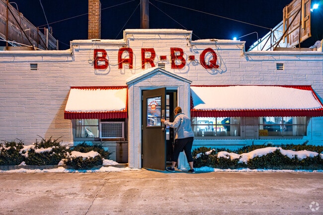 Menominee residents stop at Mickey-Lu Bar-B-Q in Marinette for a classic experience.