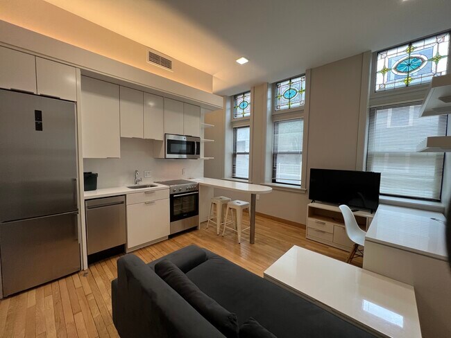 113 Auburn St unit 22, Cambridge, MA 02139 - photo 2