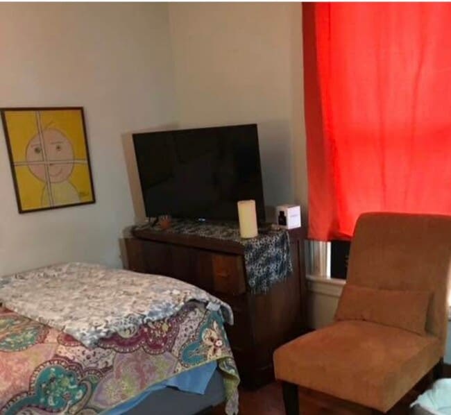 39 E Bridge St, Saugerties, NY 12477 - photo 4