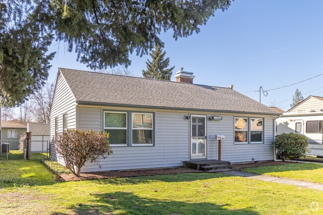 A mid-century Rambler style home in the Foster-Powell neighborhood.