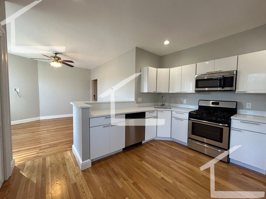 166 Hampshire St unit 5, Cambridge, MA 02139 - photo 1