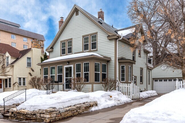 Homes with enclosed porches and detached garages can be found in West Maka Ska.