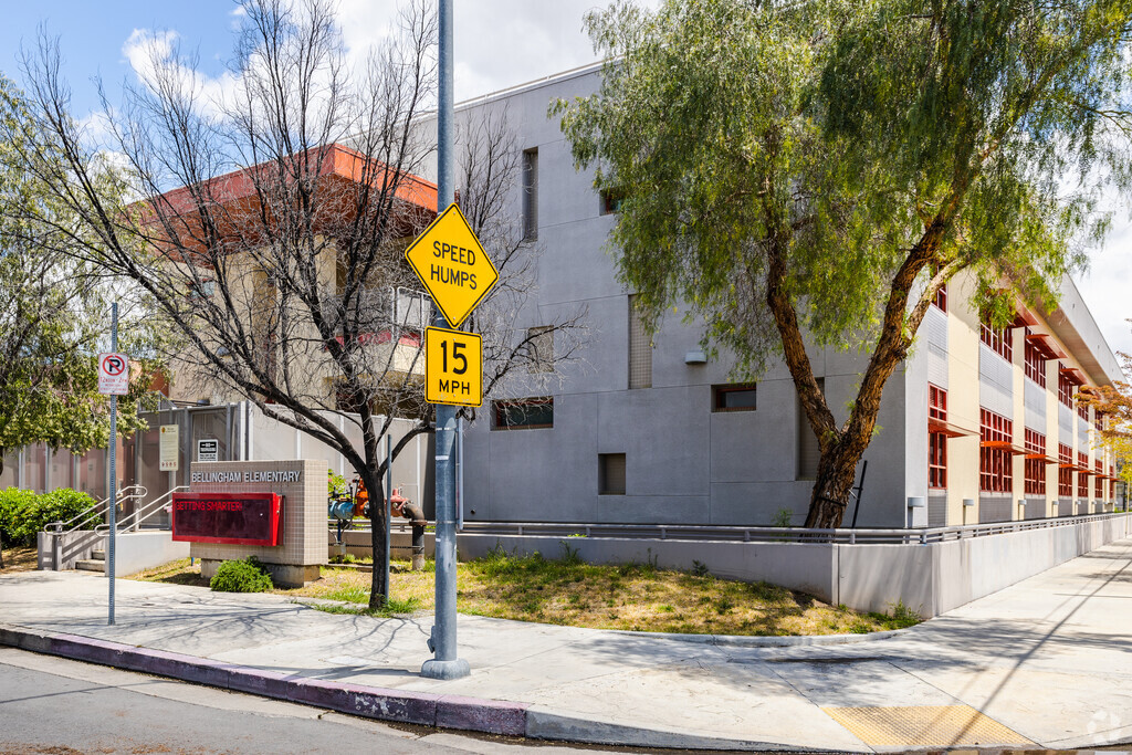 Bellingham Elementary School is dedicated to students reach their potential with standards.