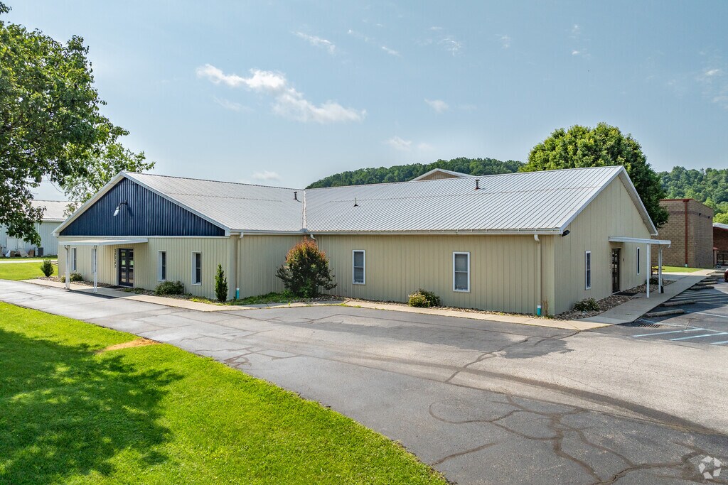 Calvary Baptist Academy