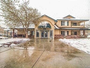 8717 E Dry Creek Rd unit Great DTC Condo, Englewood, CO 80112 - photo 2