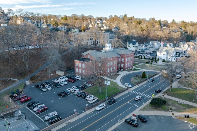 Salem Elementary School at 124 Meadow Street in Naugatuck, CT.