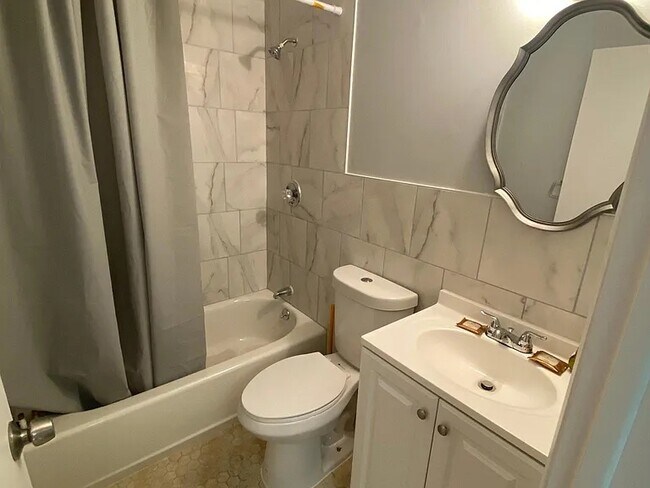 ONE11 COLLECTION - HAMTRAMCK, HamtraMcK, MI 48212 - photo 7