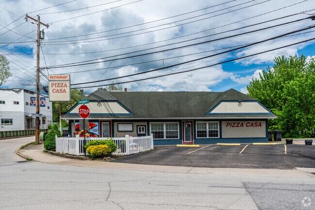 Avella is a rural town with limited dining options like Pizza Casa.