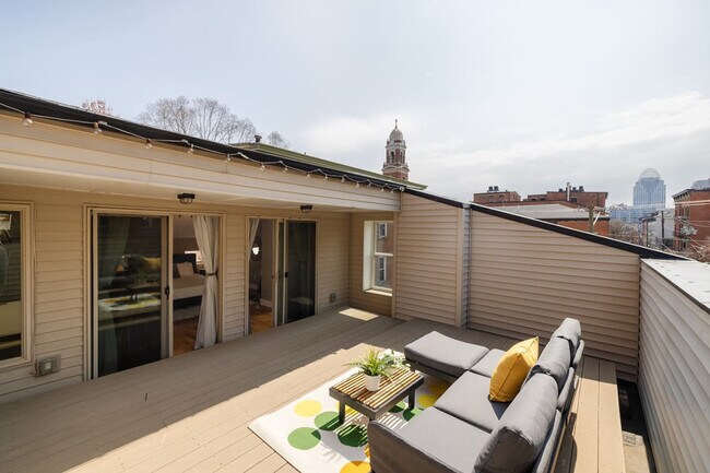 1304 Broadway St unit ID1056129P, Cincinnati, OH 45202 - photo 4