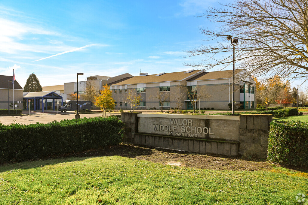 Valor Middle School provides education in the neighborhood of 
Woodburn.