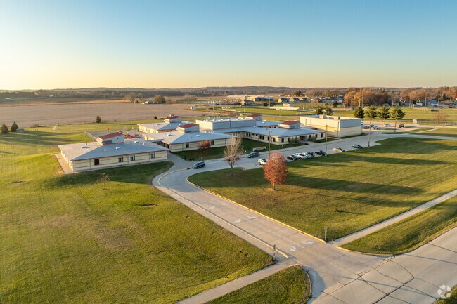Center Point-Urbana Primary School serves young learners.
