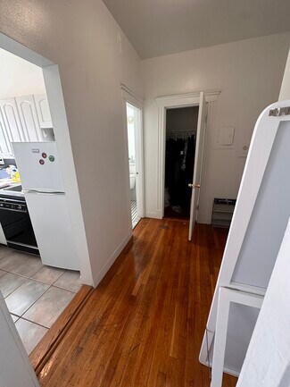 85 Park Dr Unit 15, Boston, MA 02215