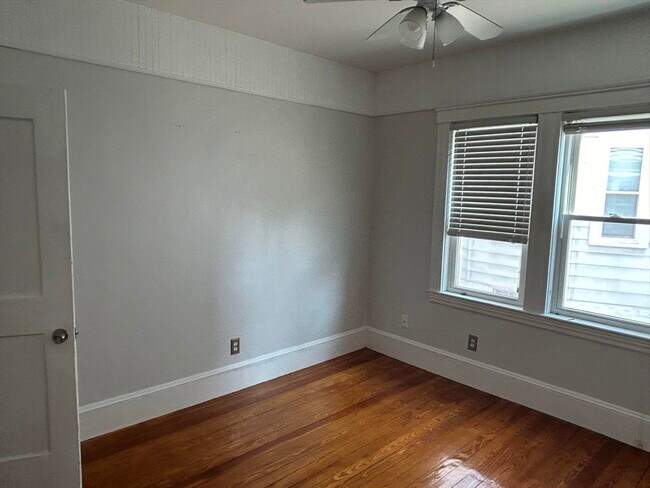 104 W Quincy St unit 1, Somerville, MA 02144 - photo 6