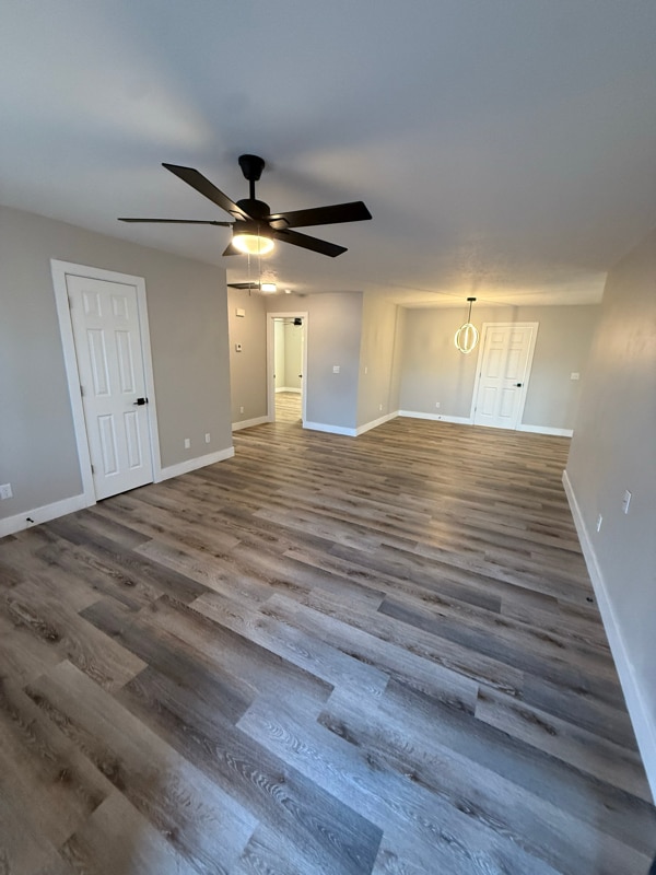 133 W Terrace Ct, Sparta, MO 65753 - photo 2