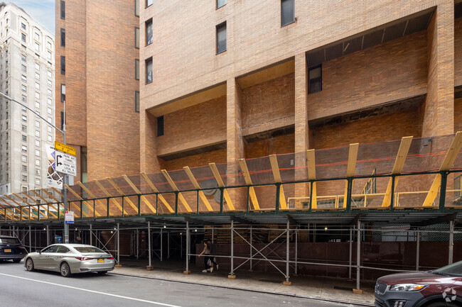 Experience vibrant learning at Manhattan Academy in Kips Bay.