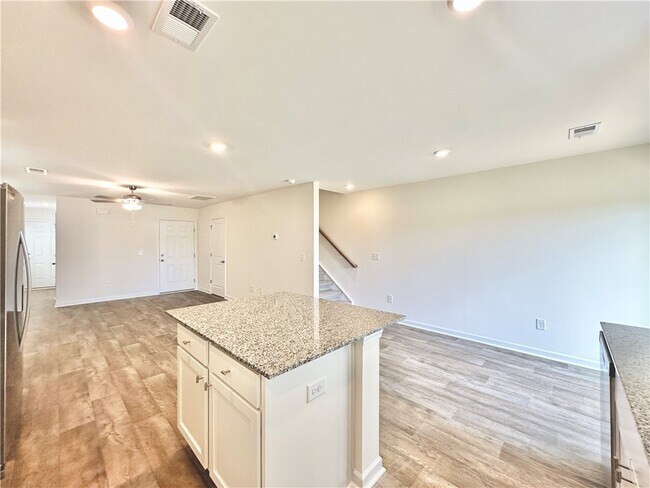 551 Seaborn Cir, Pendleton, SC 29670 - photo 7