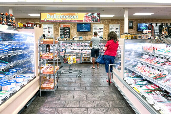 Get your deli orders at ShopRite near the Berkeley & Parkside neighborhood.