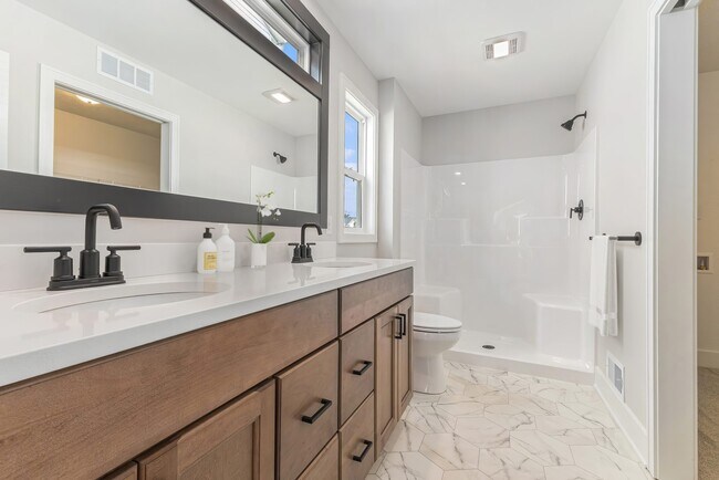 1760 Julienne Ct SW unit 36460399, Byron Center, MI 49315 - photo 5