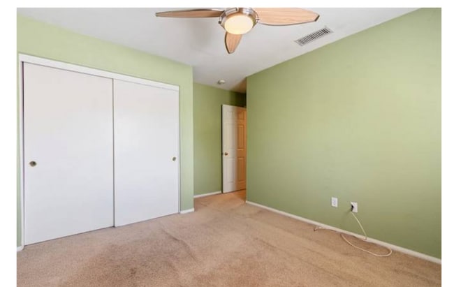 21553 Oak Dr, Santa Clarita, CA 91350 - photo 4