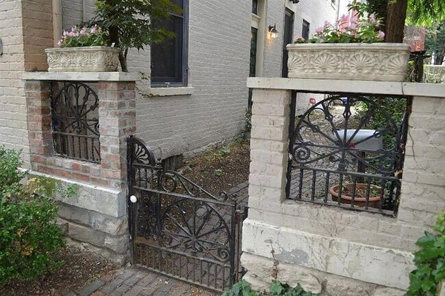 213 Covington Ave unit A, Covington, KY 41011 - photo 5