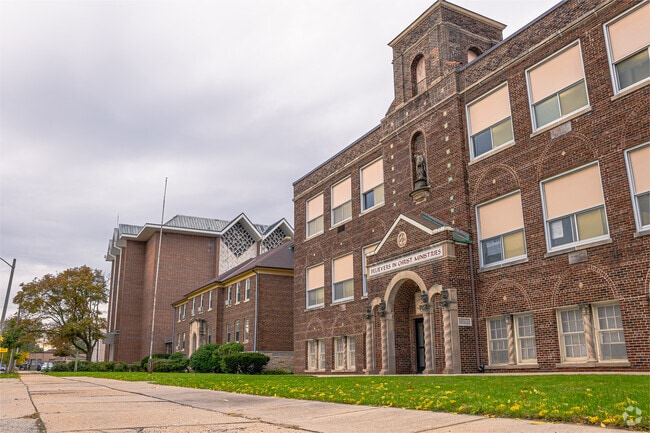 Believers In Christ Christian Academy provides education in the neighborhood of 
Garden Homes.