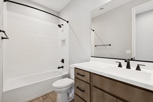 1948 W Rowel Rd, Phoenix, AZ 85085 - photo 5