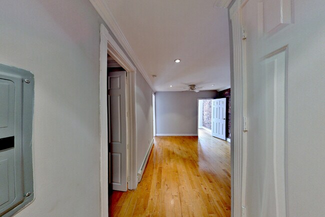 40 Avenue B unit 3E, New York, NY 10009 - photo 6