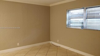 2750 Pierce St Unit 3, Hollywood, FL 33020