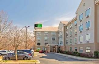 1000 Warren Ave, East Providence, RI 02914