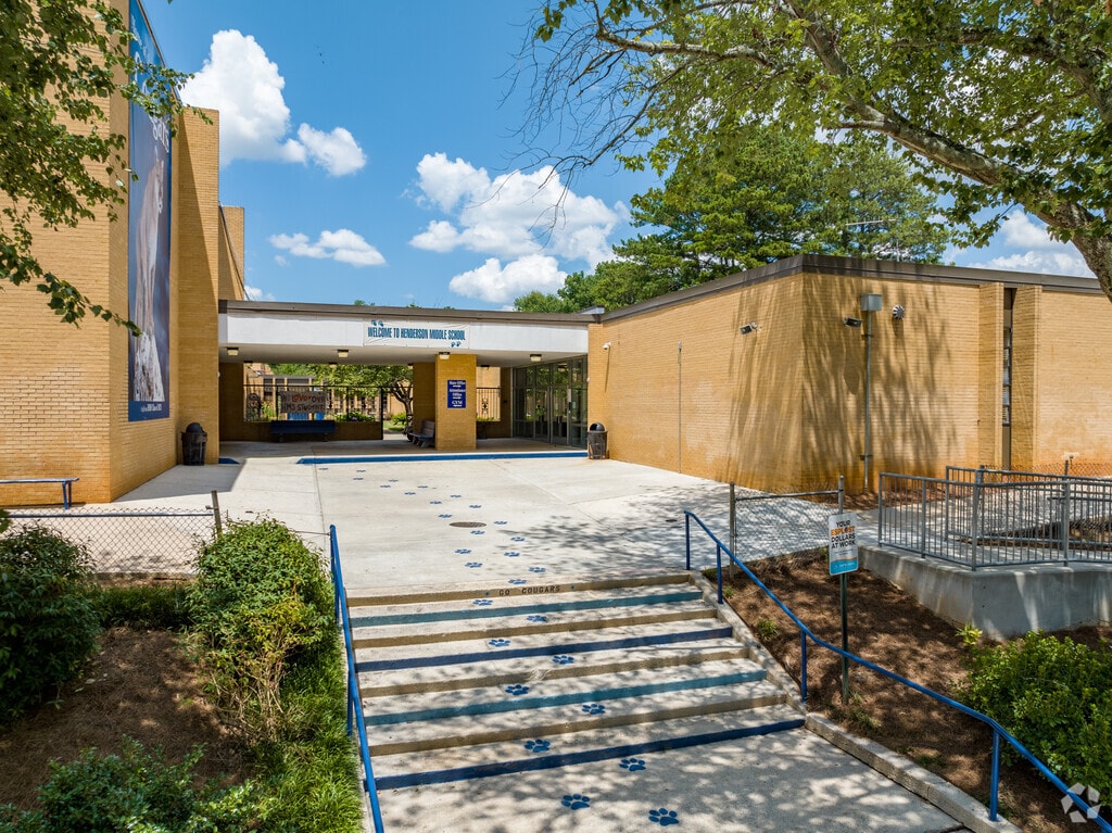 Henderson Middle School, Rankings & Reviews