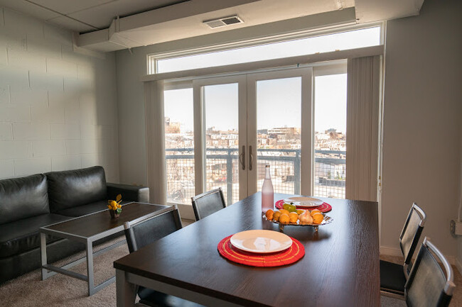 Living/ Dinning views