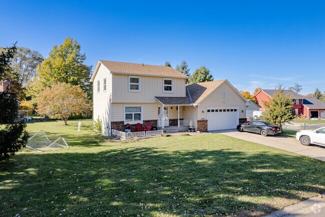 colonial revival style house