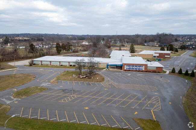 The student population of Bates Elementary is 546 and the school serves K-5.