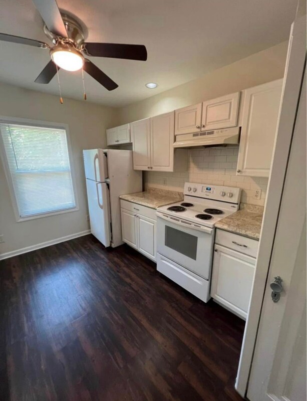 319 E Van Buren St Unit 2N, Ohio, IL 61349