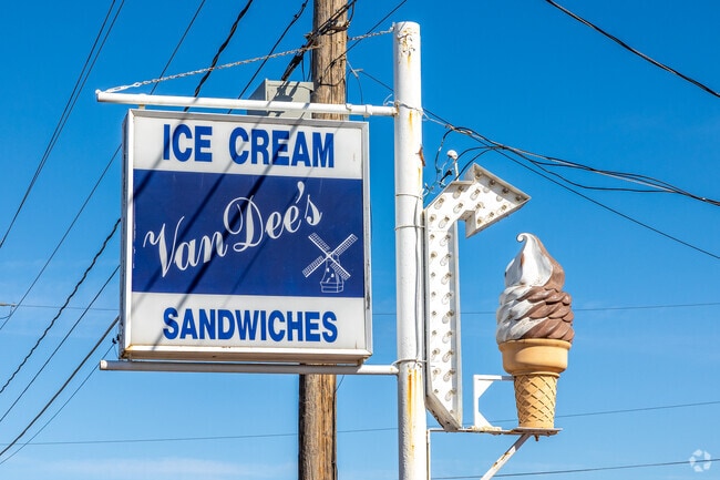 There is always a line at Van Dee's Ice Cream, a classic seasonal ice cream stand on Merle Hay.