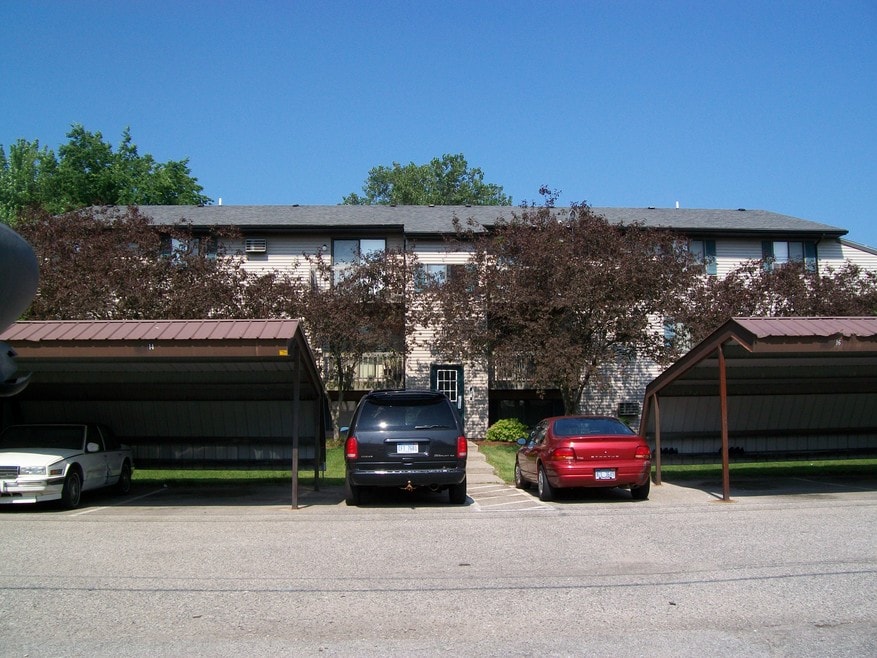 Brook Vista Apartments
