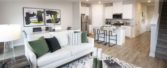 918 Clearhaven Ln, Fuquay Varina, NC 27526 - photo 2