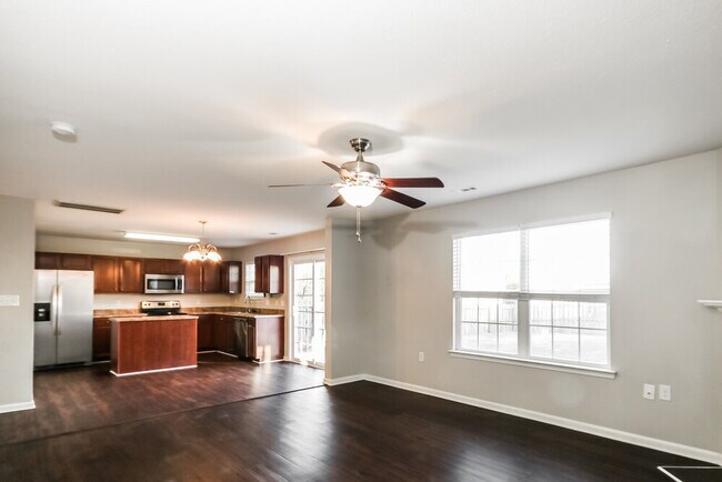 1418 River Run Rd, Lowell, NC 28098 - photo 5