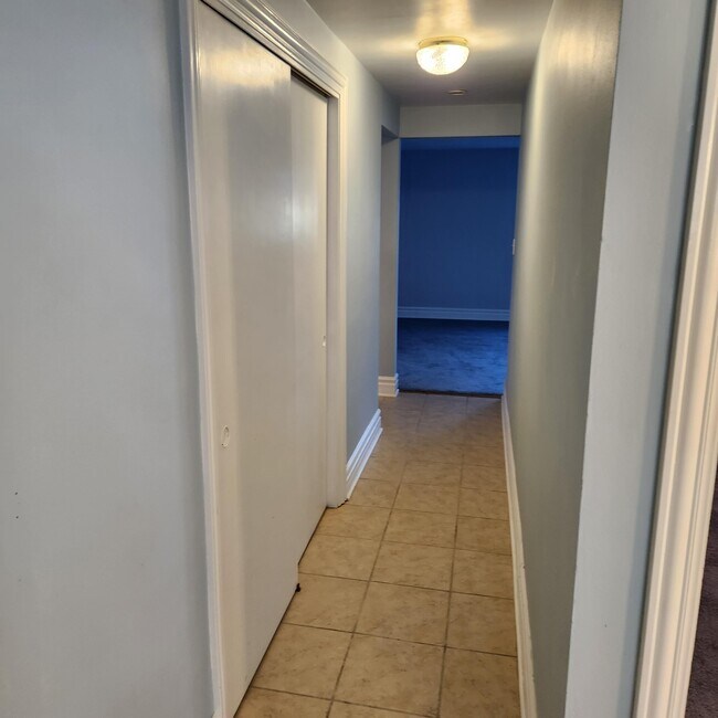 1537 Homestead Rd unit Top floor, La Grange Park, IL 60526 - photo 6