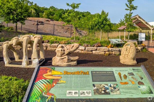 Walk the same ground the dinosaurs did millions of years ago, and explore South Laurel's prehistoric past at the Dinosaur Park.