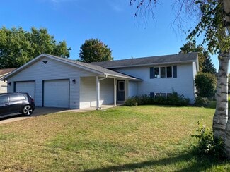 802 Robert Place, Onalaska, WI 54650