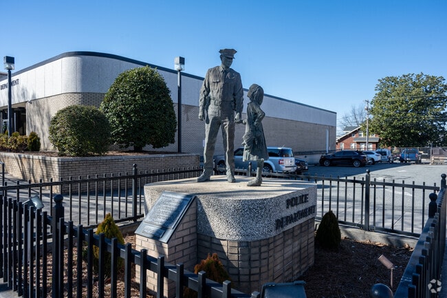 The police station sits in the heart of downtown Lexington, North Carolina.