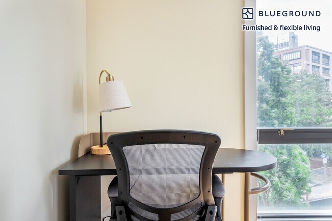 9 Miner St unit FL3-ID874, Boston, MA 02215 - photo 4