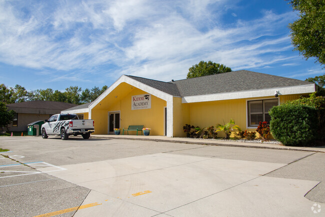 Kiddie Academy of Carrollwood provides private education in 
Lutz.