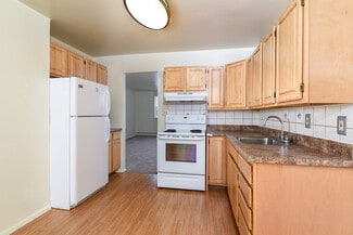371 Plaza Blvd, Morrisville, PA 19067