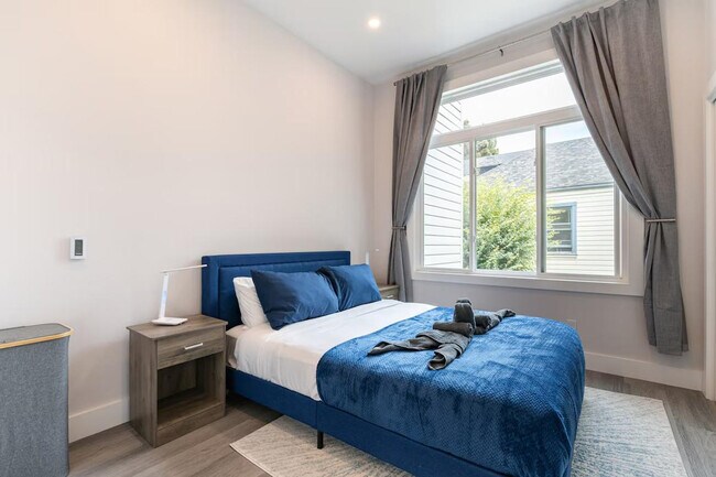 3012 Steiner St unit ID1364313P, San Francisco, CA 94123 - photo 5